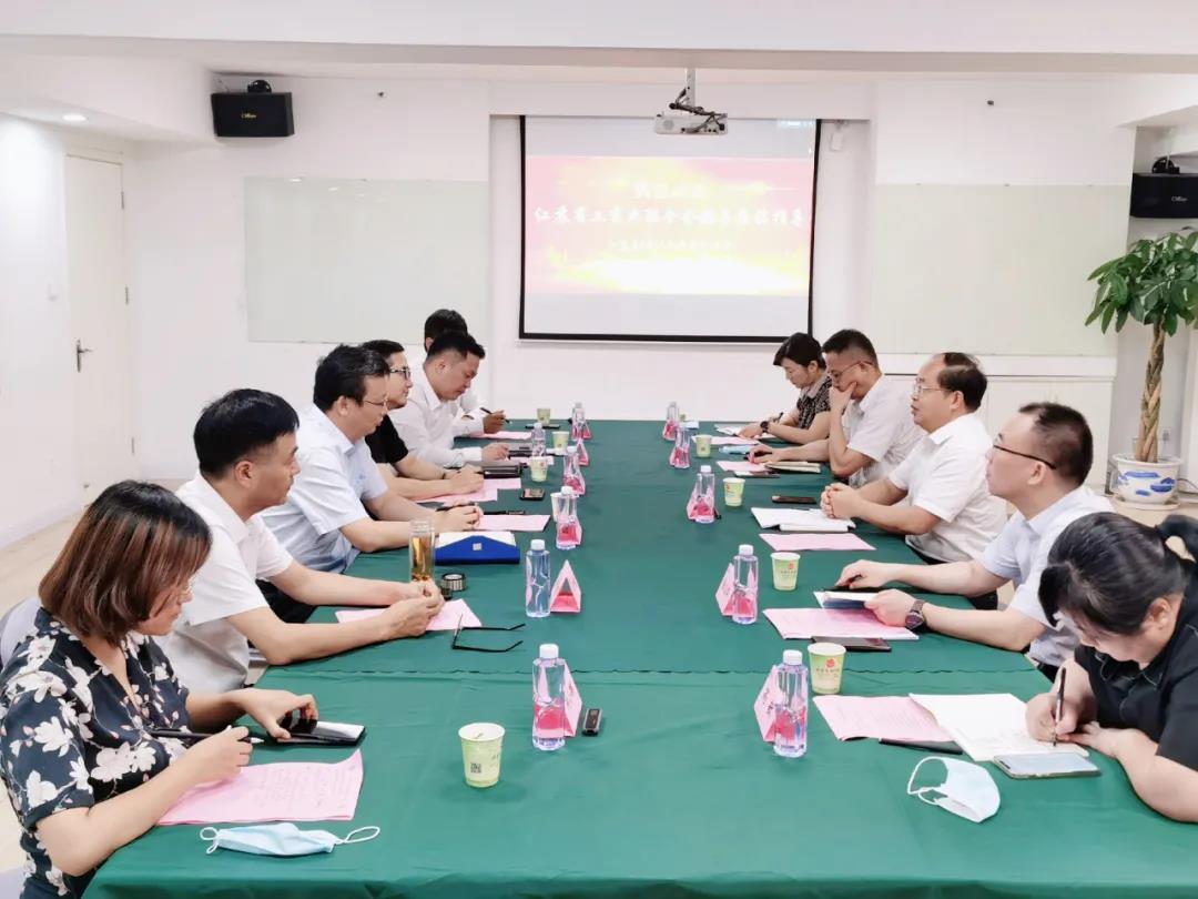 顾万峰书记一行赴江苏省MBA企业家联谊会调研