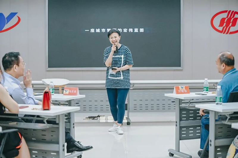 悦达工会主席朱.jpg