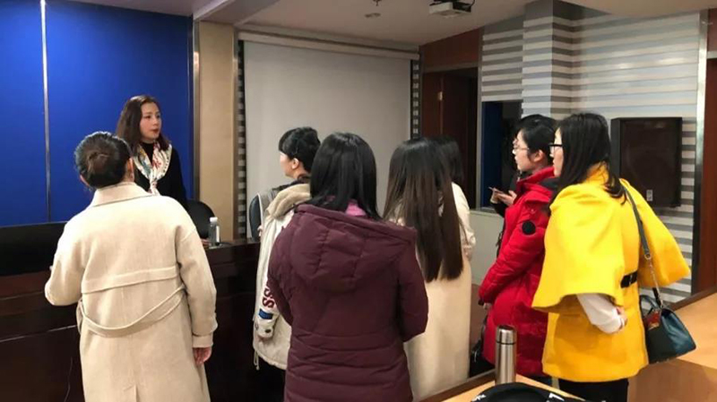 MBA复试英语授课老师.jpg