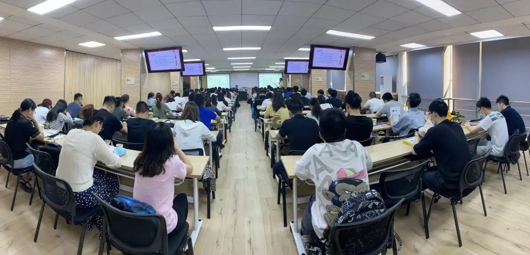/uploads/image/2021/06/06/系统一班全景图.jpg