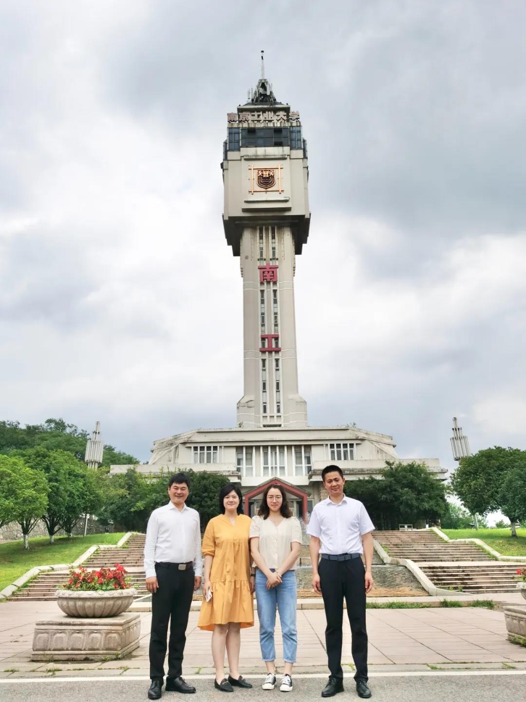 /uploads/image/2021/06/17/工业大学走访5.jpg