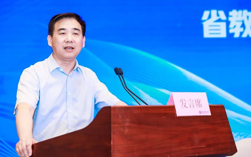 顾春明.jpg
